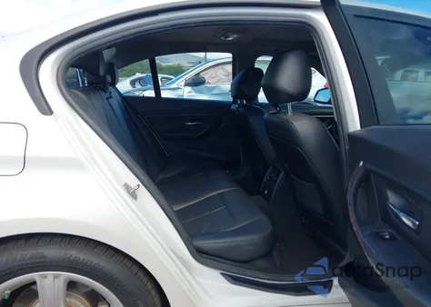 2015 BMW 328I z USA, uszkodzony, nr VIN WBA3A5G58FNS88237